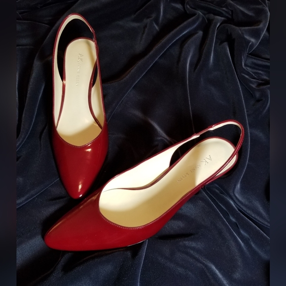 Anne Klein 8M Crimson Red Patent Leather 3" High Slingback Women's Heels - Picture 2 of 3